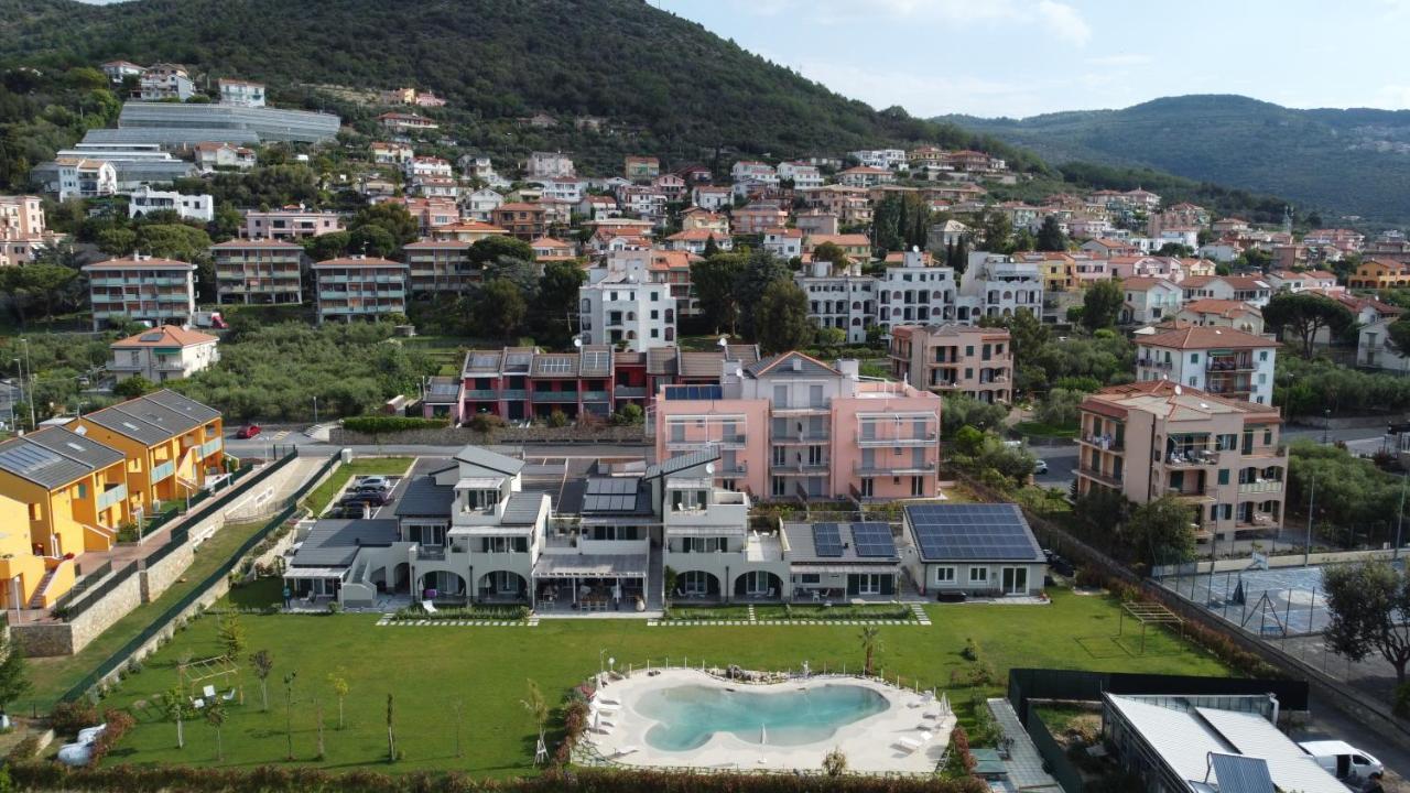Barbaciiu Vacanze Green Pietra Ligure Eksteriør bilde